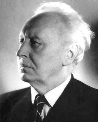 Portret: Jerzy Loth